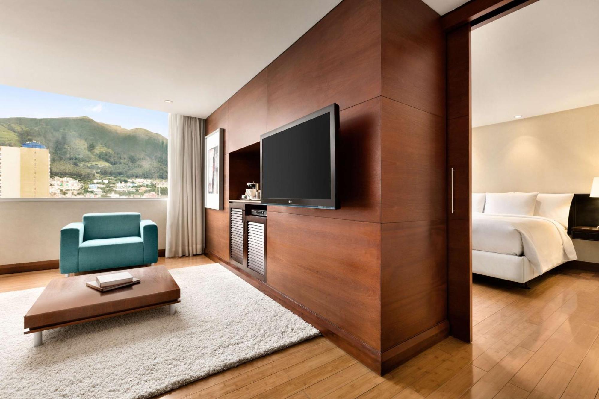 Hilton Colon Quito Hotel Exteriör bild